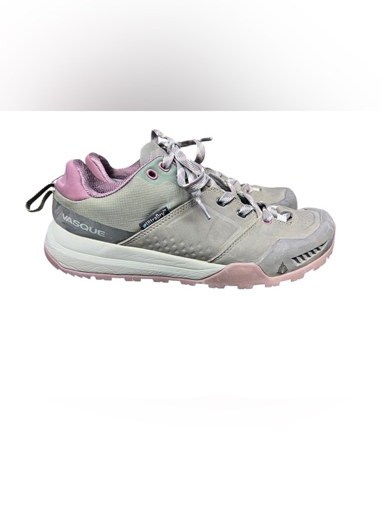Vasque Shoes - Vasque Womens low hikers - size 9